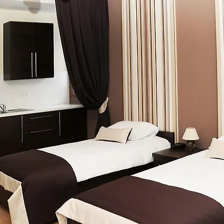 Klaudia Szálloda 3*