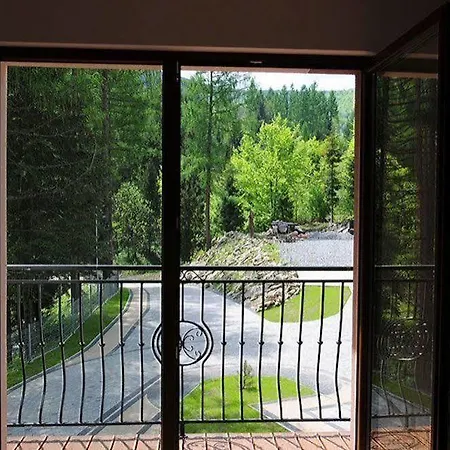 Klaudia Szálloda Juszczyn