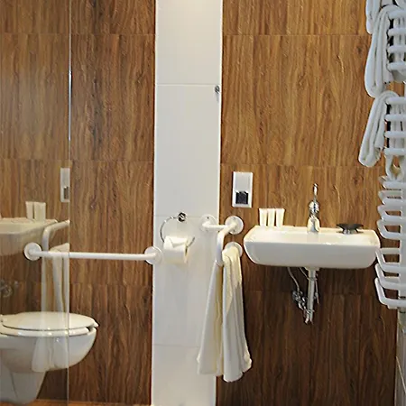 Klaudia Szálloda 3*